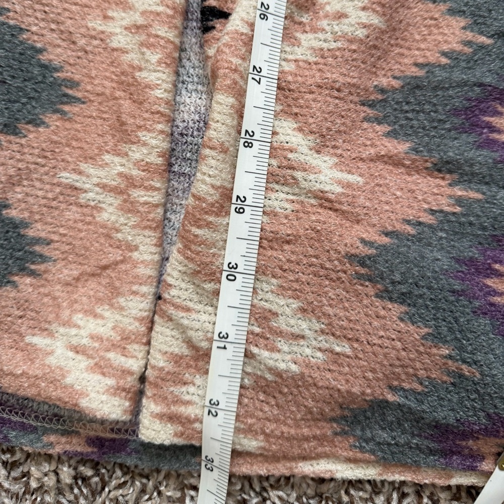 Fringed Aztec Pattern Cardigan - Picture 10 of 16